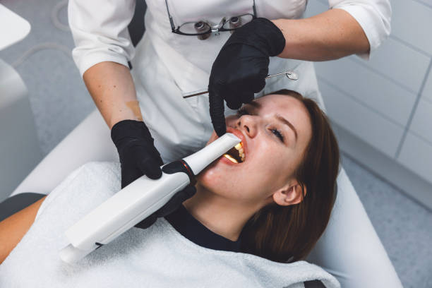 Best Broken or Cracked Tooth Emergency Dentist in Robins, IA