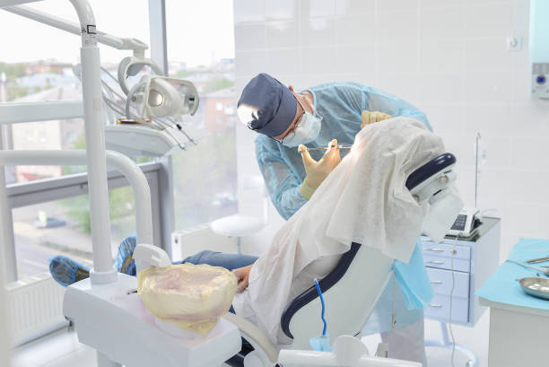 Best Emergency Dentist for Lost Fillings or Crowns in Robins, IA